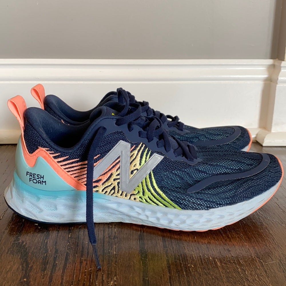 New Balance Womens FreshFoam Running Shoe Sneakers